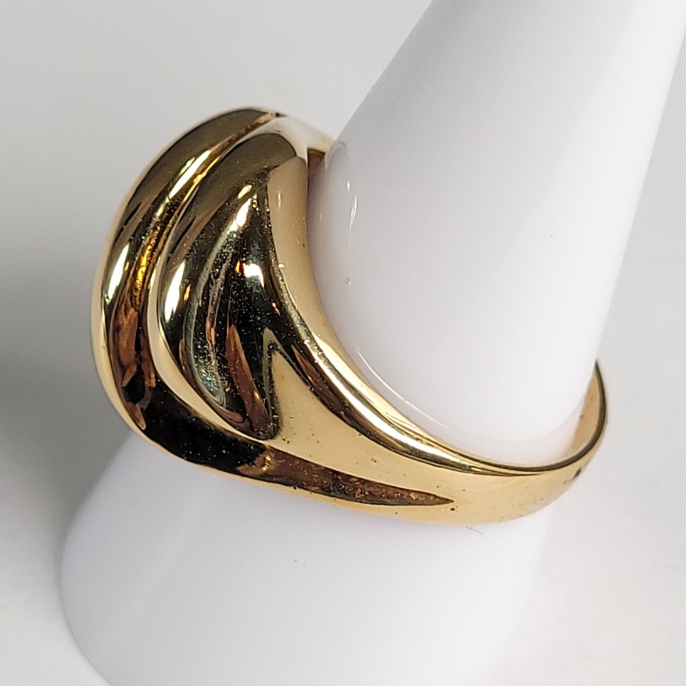 UTC Gold Vermeil Sterling Silver Ribbed Dome Statement Ring Size 10 5.39g - Picture 3 of 7
